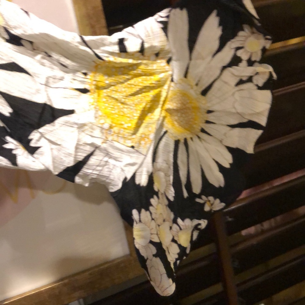 Blouse - Picture 2 of 5